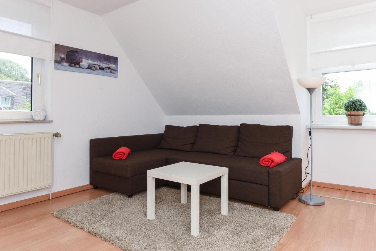 Ferienwohnungen Im Haus Lieblingskoje ノイハルリンガージール エクステリア 写真